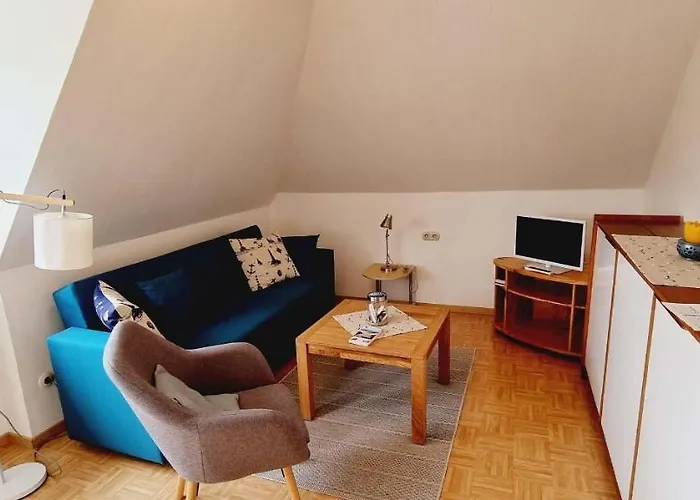 Fewo-1-og-links Lägenhet Böhl